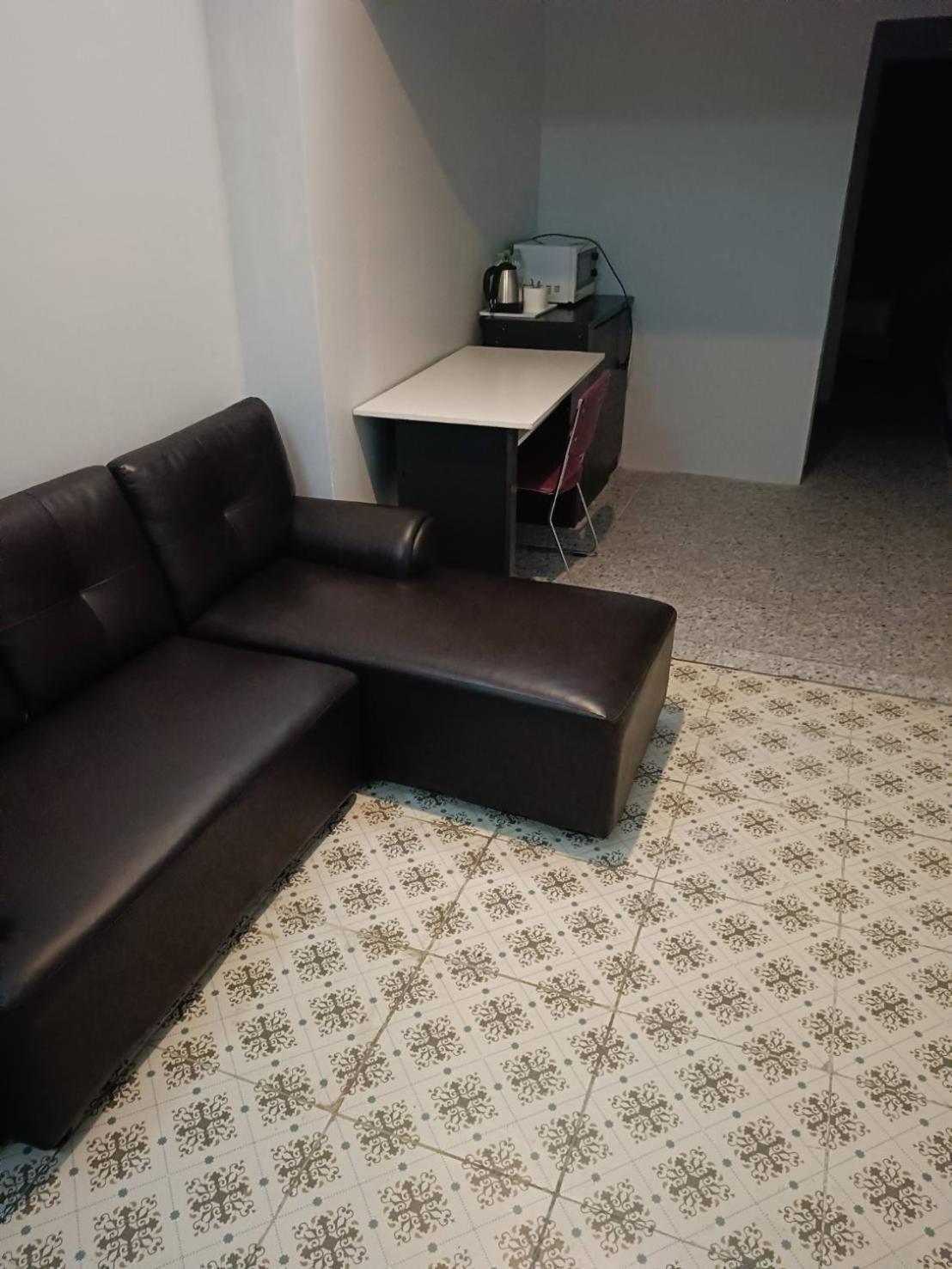 Cozy Rooms Asoke Bangkok Exteriör bild